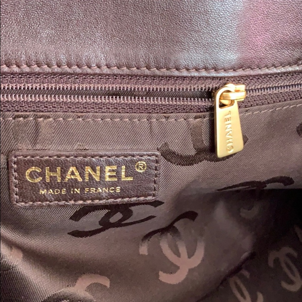 Authentic CHANEL beige canvas tote bag 15 L × 9 1/2  tall - Picture 9 of 13